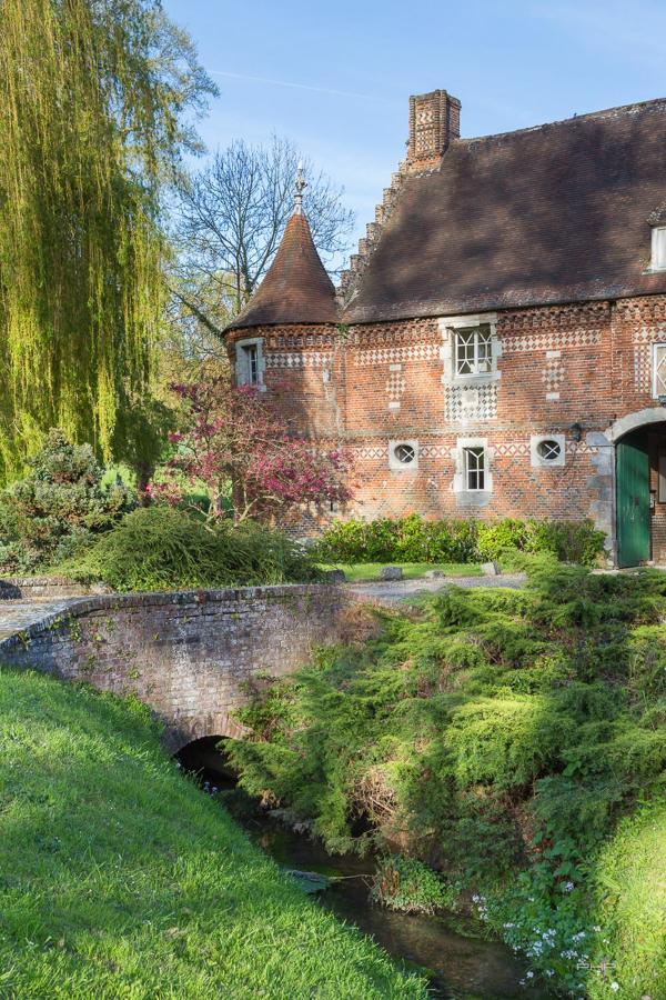 Auberge Du Manoir D'Archelles Arques-la-Bataille Exterior photo