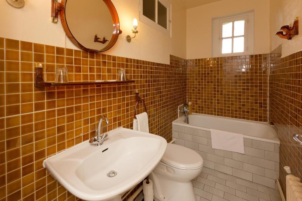 Auberge Du Manoir D'Archelles Arques-la-Bataille Room photo